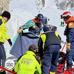 Secours, Tomorrowland Winter, Tomorrowland, WinterTML, Alpe, Huez, Alpe d'Huez, Grenoble, SSG, FFSS 38, Sauveteurs Secouristes Grenoblois, Secourisme, PSC, formation, PSE1, PSE2